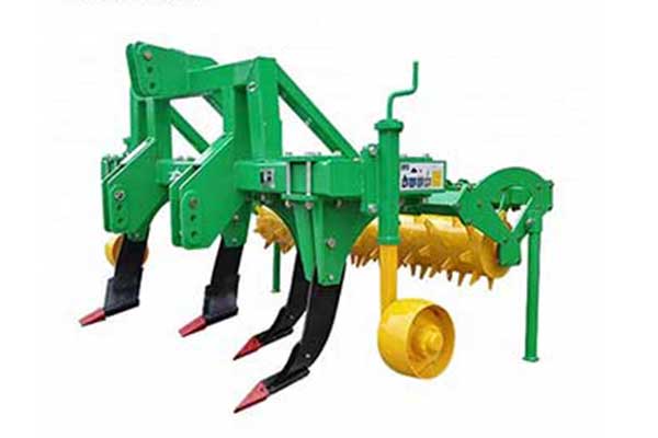 深松式耕作机